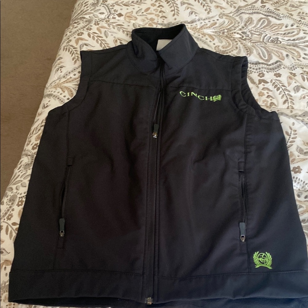 Cinch Black Vest with Sleek Design and Green Accents